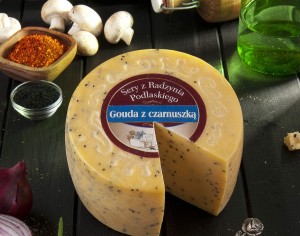 SER GOUDA Z CZARNUSZKĄ LUZ SPOMLEK